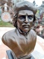 BUSTE EN BRONZE SIGNE J.PEREZ DE CHE GUEVARA, Enlèvement ou Envoi, Bronze