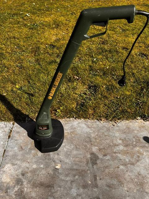 Boordtrimmer Black & Decker, Tuin en Terras, Grastrimmers, Gebruikt, Elektrisch, Ophalen