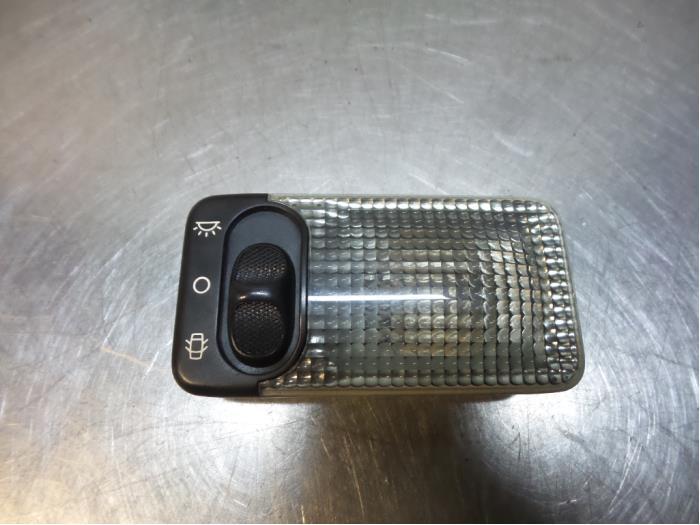 Eclairage intérieur avant d'un Peugeot Partner (Partner 02-, Autos : Pièces & Accessoires, Éclairage, Peugeot, Utilisé, Enlèvement ou Envoi