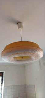 Luster geel met lamp, Ophalen