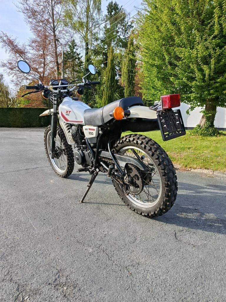 Yamaha XT 250 uit 1988, Motoren, Motoren | Yamaha, Particulier, Enduro, 11 kW of minder, 1 cilinder, Minimaal motorrijbewijs A2
