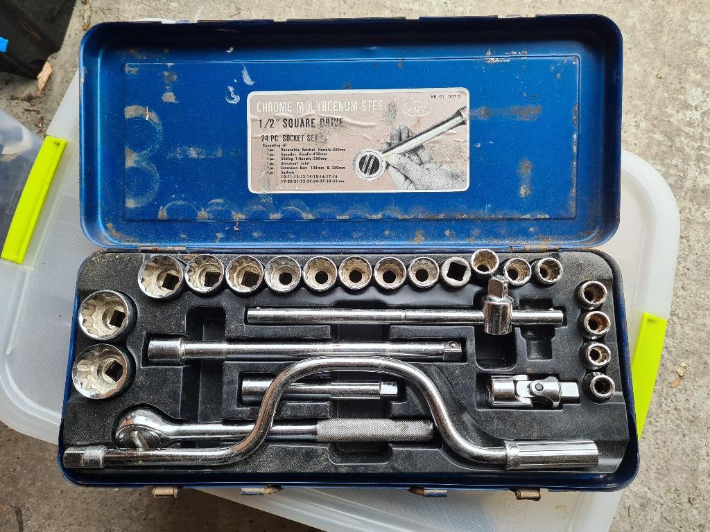 24 delig Set dopsleutels, Doe-het-zelf en Bouw, Ophalen, Gevuld