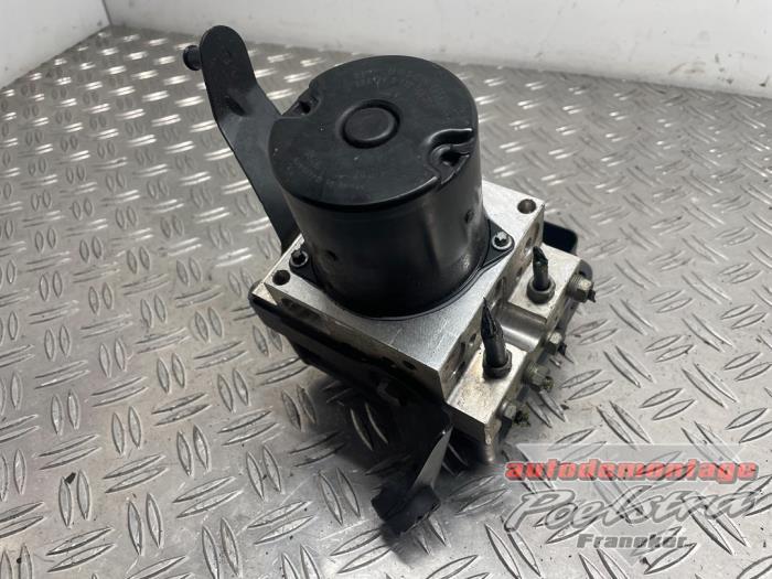 Pompe ABS d'un BMW 5-Serie, Autos : Pièces & Accessoires, Électronique & Câbles, BMW, Utilisé, 3 mois de garantie, Enlèvement ou Envoi