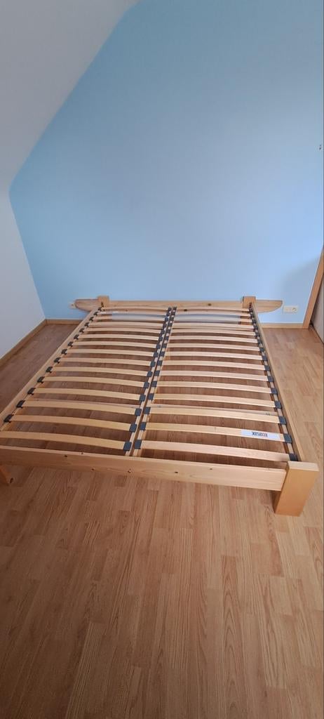 Cadre de lit avec doubles sommiers avec ou sans matelas, Enlèvement, Bois, Autres dimensions