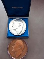 Grande médaille Robert Shuman. En argent et en bronze, Timbres & Monnaies, Pièces & Médailles, Enlèvement, Argent