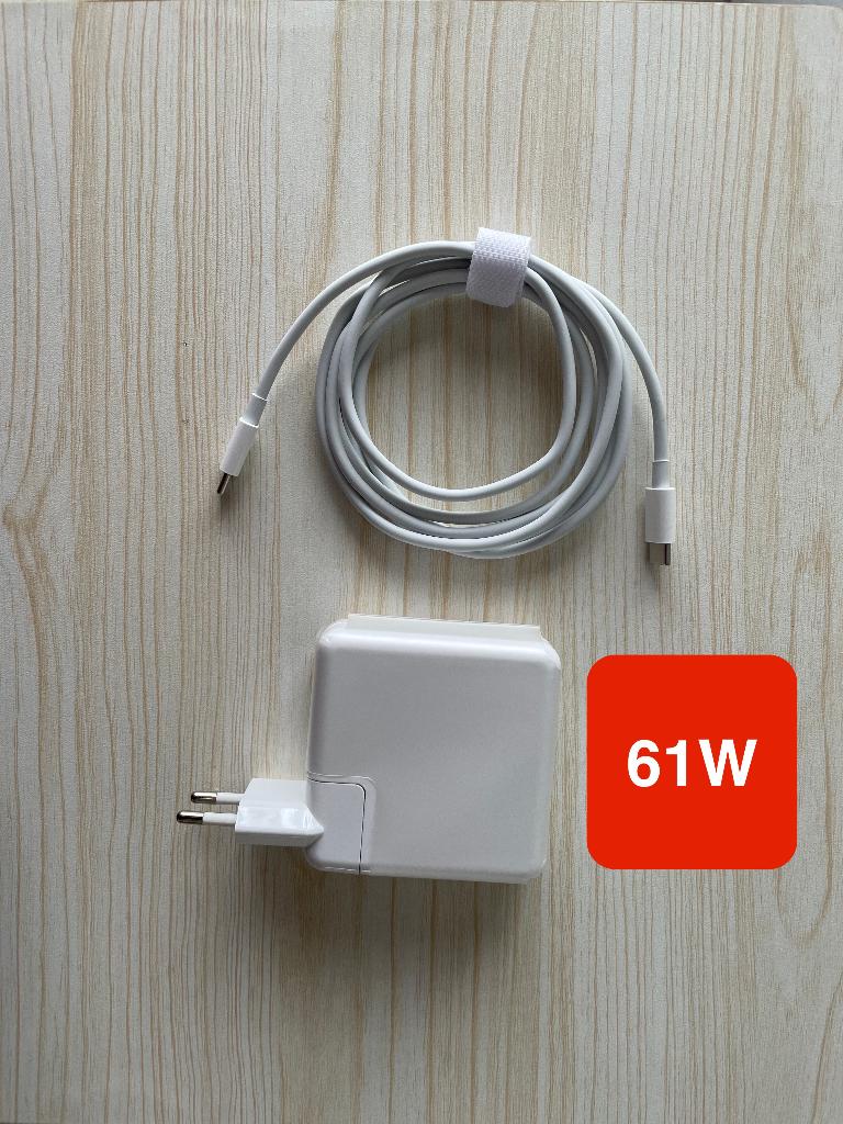 USB C - 61W oplader voor MacBook Pro - Nieuw, Computers en Software, Laptop-opladers, Nieuw, Ophalen of Verzenden