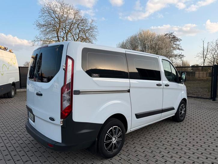 Ford tranzit 2.2 tdci bj 2015 met 9 personen, Auto's, Ford, Bedrijf, Te koop, Transit, ABS, Airbags, Alarm, Bluetooth, Boordcomputer