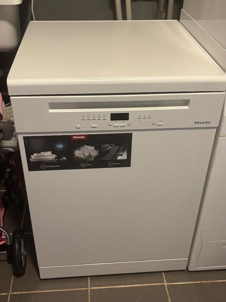 AFWASMACHINE MIELE G5310 SC BW, Elektronische apparatuur, Vaatwasmachines, Zo goed als nieuw, Vrijstaand, Eco programma, Kort programma