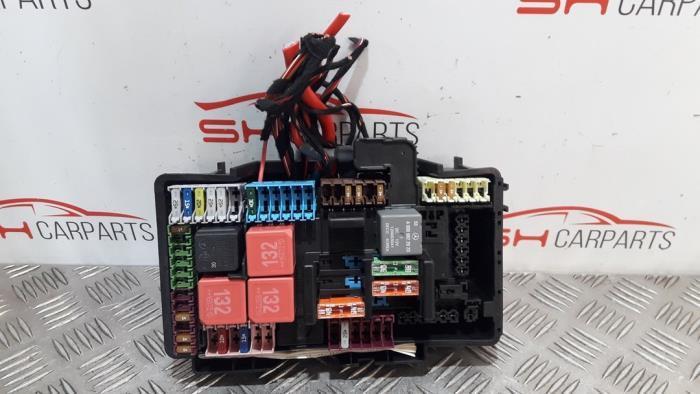 Zekeringkast van een Mercedes C-Klasse, Auto-onderdelen, Elektronica en Kabels, Mercedes-Benz, Gebruikt, Ophalen of Verzenden