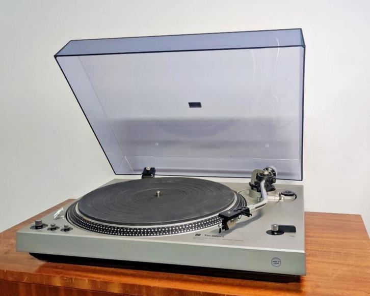 Technics SL-1700, TV, Hi-fi & Vidéo, Tourne-disques, Utilisé, Tourne-disque, Technics, Réglage pitch, Automatique, Enlèvement ou Envoi