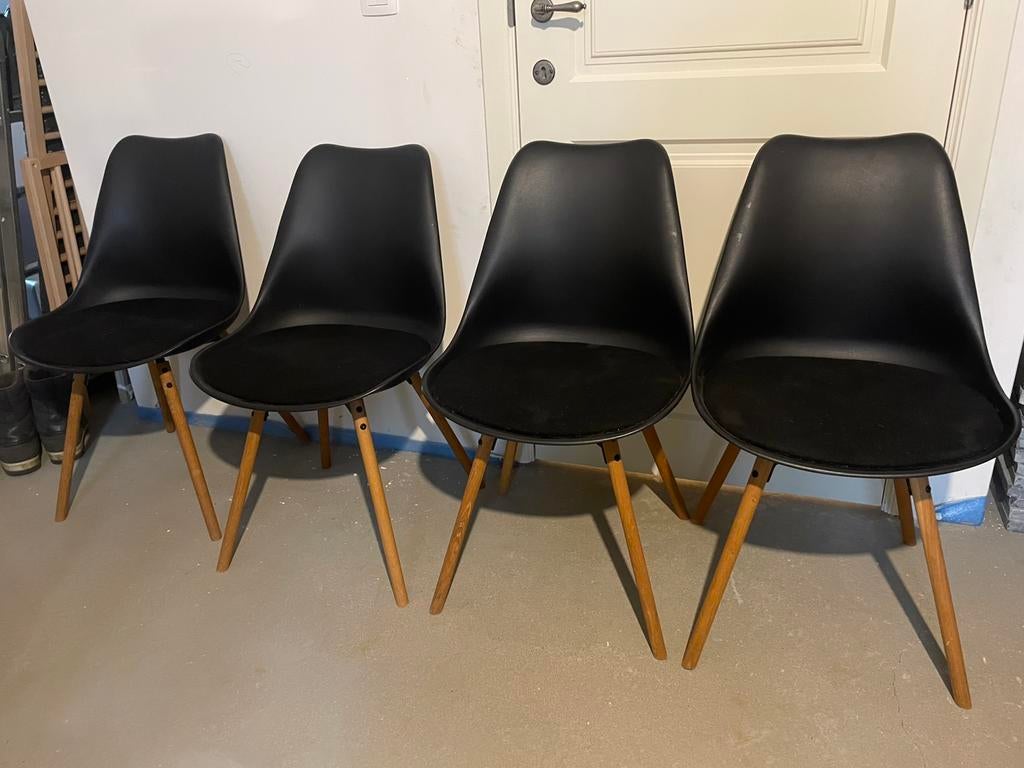 4 stoelen jysk, Huis en Inrichting, Stoelen, Ophalen, Zo goed als nieuw, Vier