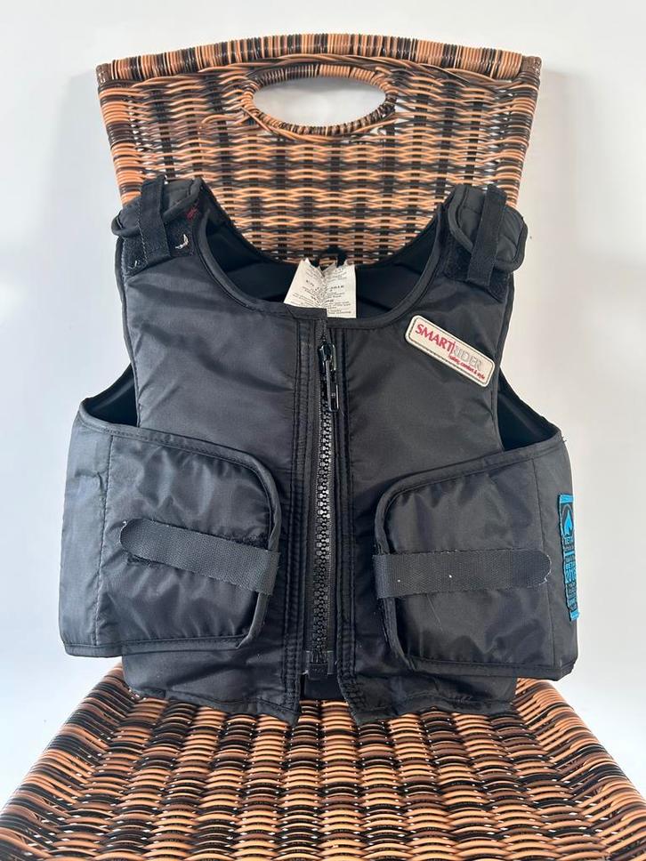 Gilet de protection équitation smart rider, Animaux & Accessoires, Chevaux & Poneys | Guêtres en cloche, Comme neuf, Équitation