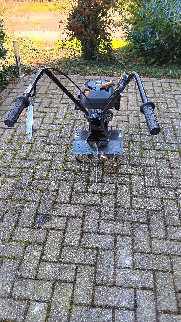 tuinfrees 4 takt benzine, Tuin en Terras, Hand-tuingereedschap, Ophalen, Gebruikt, Overige soorten, Sv stivo