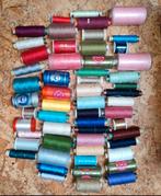 439 stuks naaigaren vele merken zoals DMC epic enz..., Hobby & Loisirs créatifs, Couture & Fournitures, Enlèvement ou Envoi
