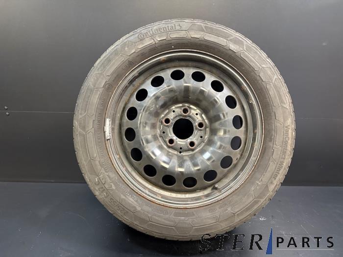 Velg + Band van een Mercedes Vito, Gebruikt, -, -, Ophalen of Verzenden