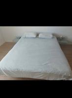 Bed 160 x 200 met lattenbodem, Huis en Inrichting, Ophalen