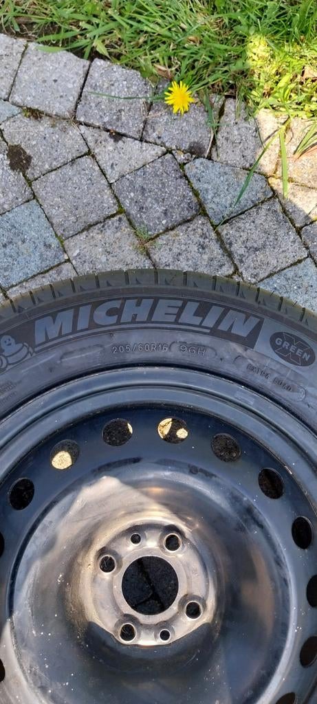 Jantes plus pneus, Autos : Pièces & Accessoires, Pneus & Jantes, Enlèvement, Pneu(s)