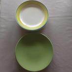 4 wit met gele borden,2 groene borden, Huis en Inrichting, Ophalen of Verzenden, Bord(en)