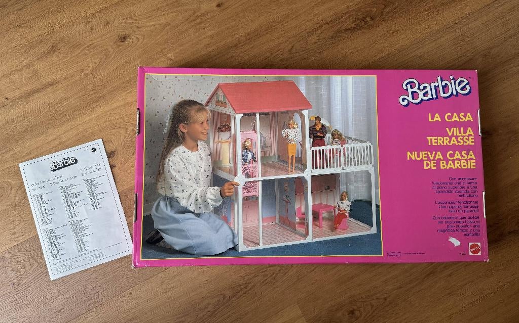 Vintage Barbie - Huis met terras en lift, Ophalen of Verzenden, Gebruikt, Poppenhuis