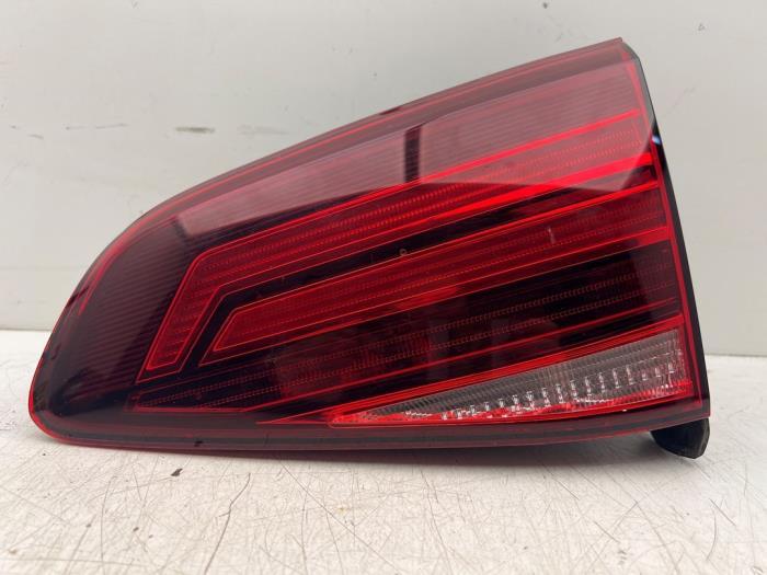 Achterlicht rechts van een Volkswagen Golf, Gebruikt, -, Volkswagen, -