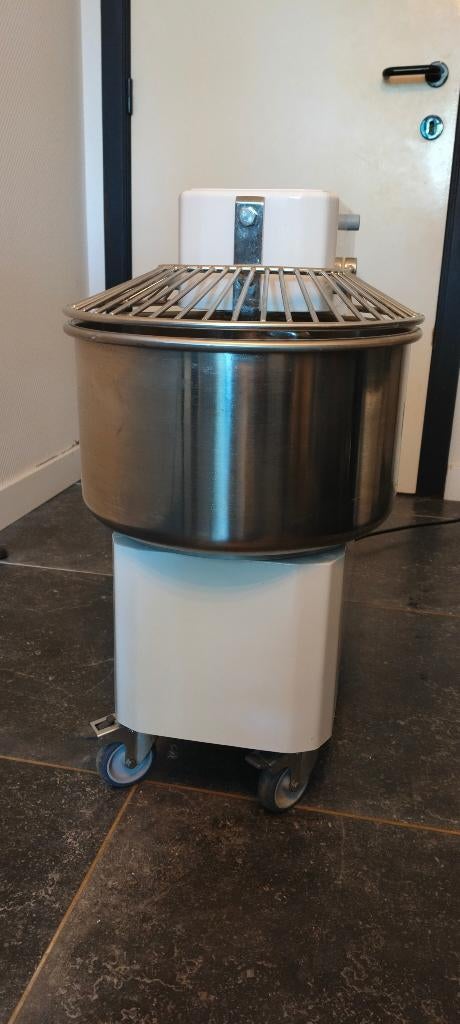 Spiraalmixer GGM Gastro 20 liter 16 kilo, 1 snelheid, 230V, Ophalen, Gebruikt, Bakkerij en Slagerij