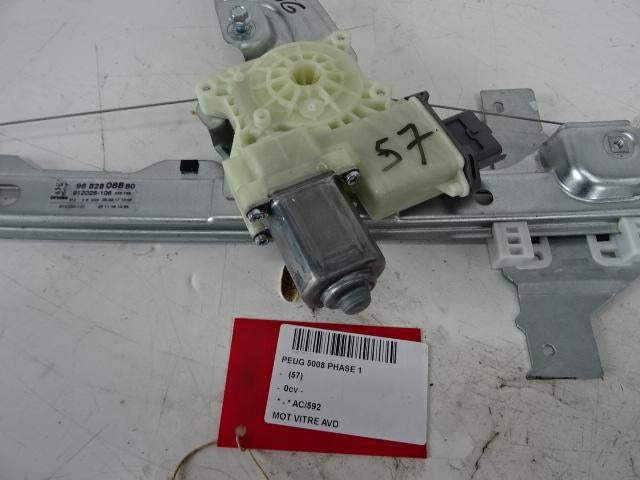 MOTEUR LEVE VITRE ELECTRIQUE AVANT DROIT 5008 I (0A / 0E), Utilisé, Droite, Peugeot