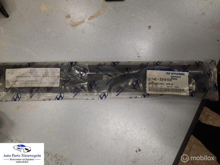 Stootlijst achterscherm Hyundai Scoupé ('90-'95), Autos : Pièces & Accessoires, Carrosserie & Tôlerie, Hyundai, Neuf, Enlèvement ou Envoi