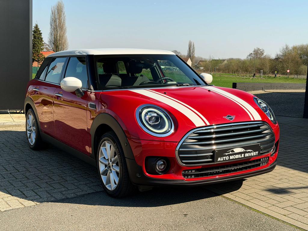 MINI Cooper Clubman Mini Clubman 1.5A Cooper CHILI RED 0483/, Auto's, https://public.car-pass.be/vhr/1bb6b9fb-755f-47d9-86ae-cd40dbd28c55?lang=nl