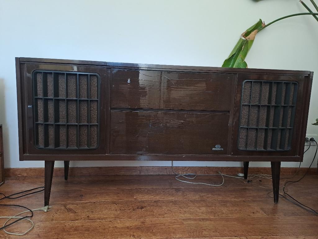 Grundig Bergamo 5 radiomeubel ('70s), Ophalen, Gebruikt, Speakers, Overige merken