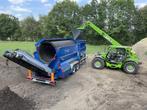 Terra Select T40 Trommelzeef te huur met machinist., Articles professionnels, Machines & Construction | Jardin, Parc & Sylviculture