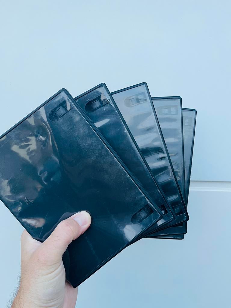 GRATIS DVD Doosjes 150 stuks, Computers en Software, Tablet-hoezen, Ophalen of Verzenden, Zo goed als nieuw