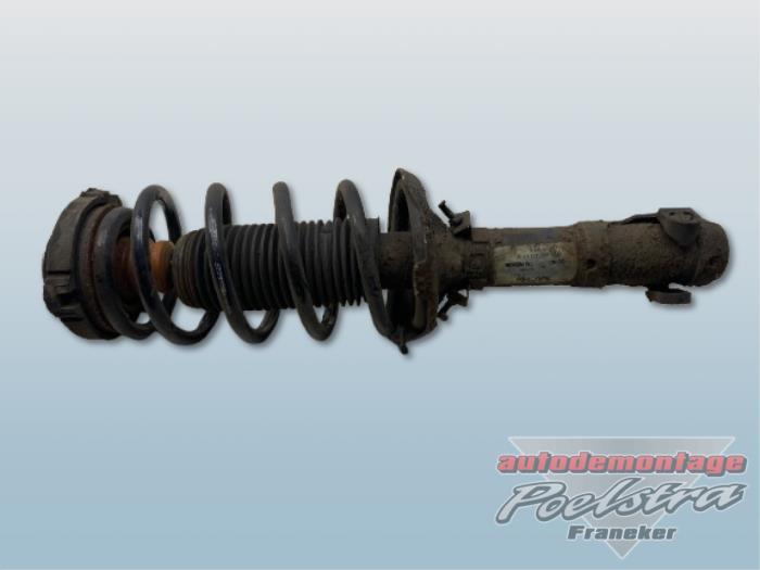 Barre amortisseur avant droit d'un Volkswagen Polo, Volkswagen, -, 3 mois de garantie, Utilisé