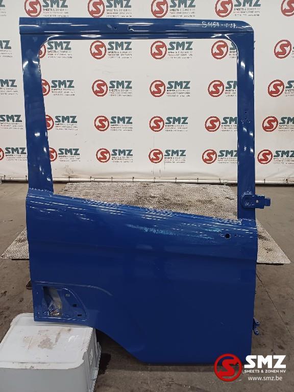 Occ porte droite Scania P, Autos : Pièces & Accessoires, Utilisé, Scania, Carrosserie et Tôlerie