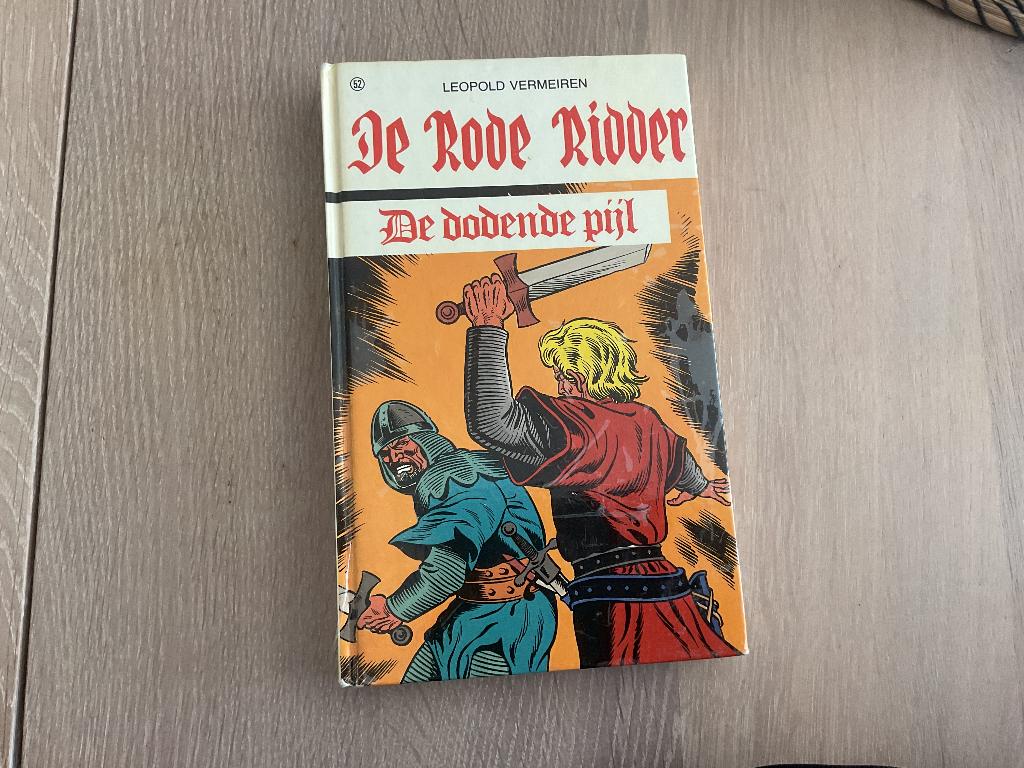 De rode ridder Leopold Vermeiren de dodende pijl, Gelezen, Leopold Vermeiren., Ophalen of Verzenden, Fictie