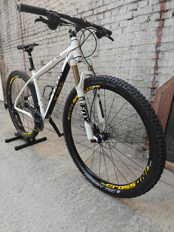 Magnifique Radon MTB Zr 29 pouces complètement fin, Vélos & Vélomoteurs, Vélos | VTT & Mountainbikes, Comme neuf, Hommes, Autres marques