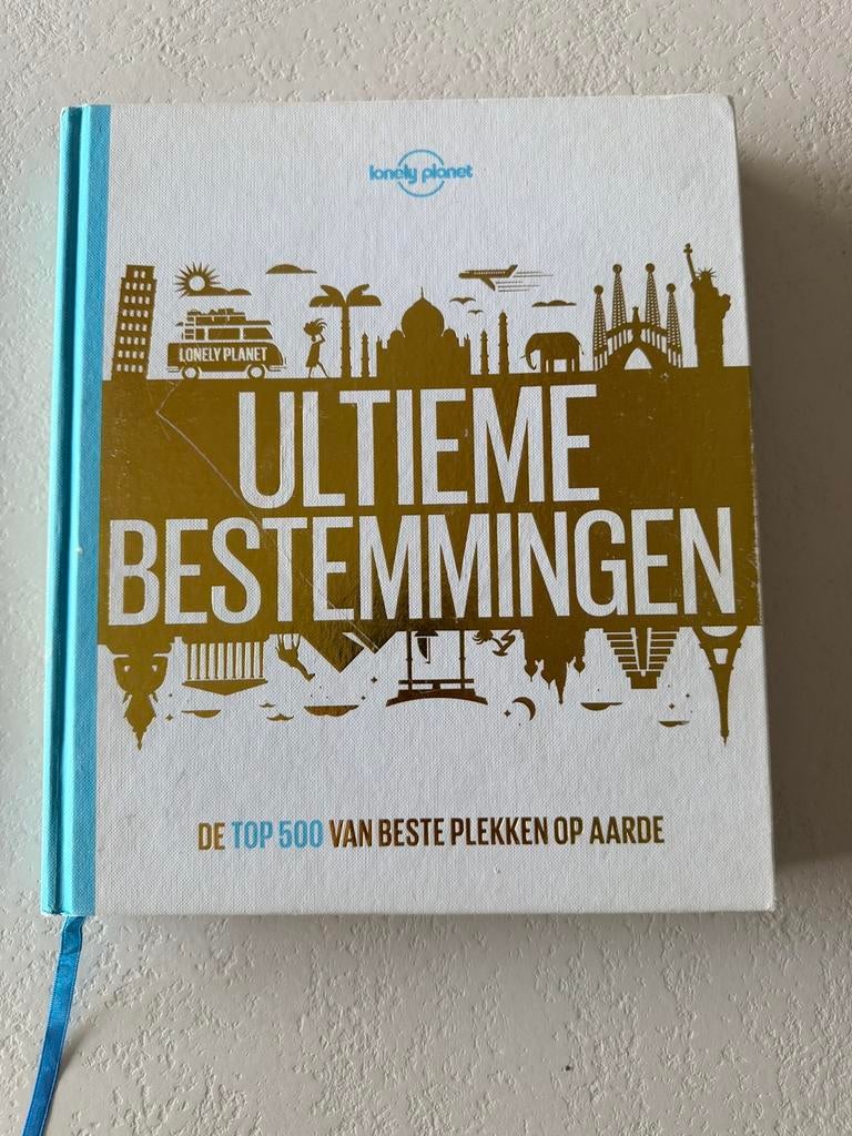 The Lonely Planet 500 ultieme bestemmingen, Boeken, Ophalen of Verzenden, Zo goed als nieuw, Reisgids of -boek, Lonely Planet