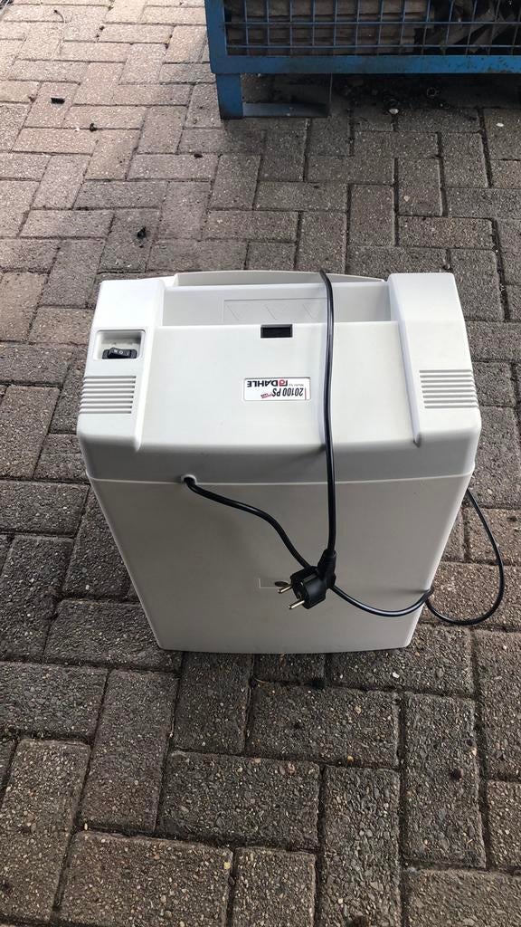 Papier versnipperaar, Ophalen, Gebruikt