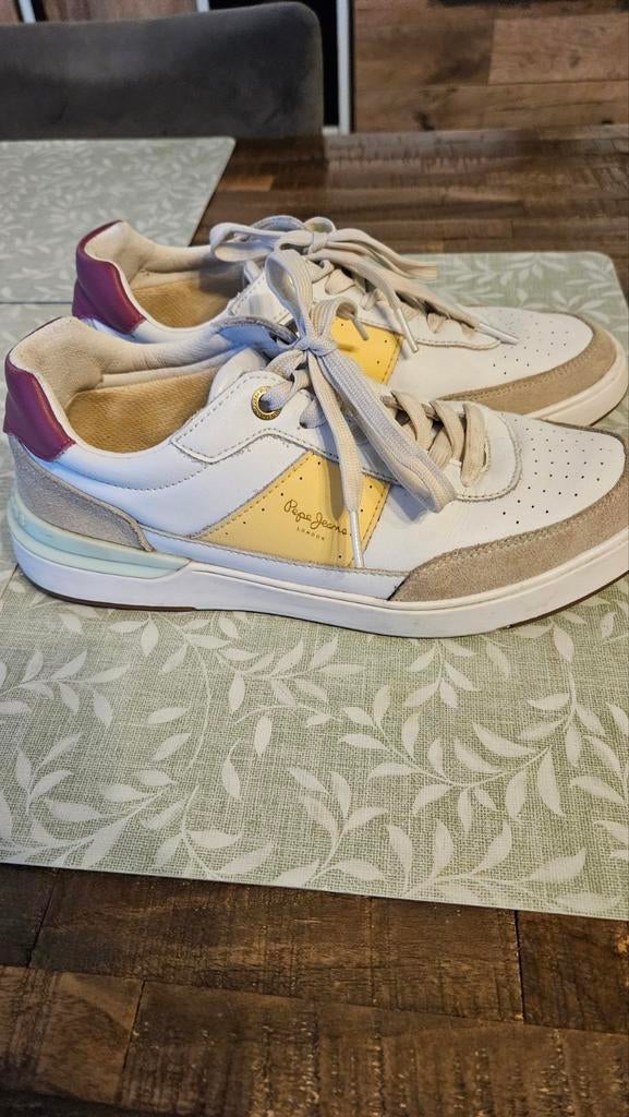 Sneakers 39, Ophalen, Sneakers