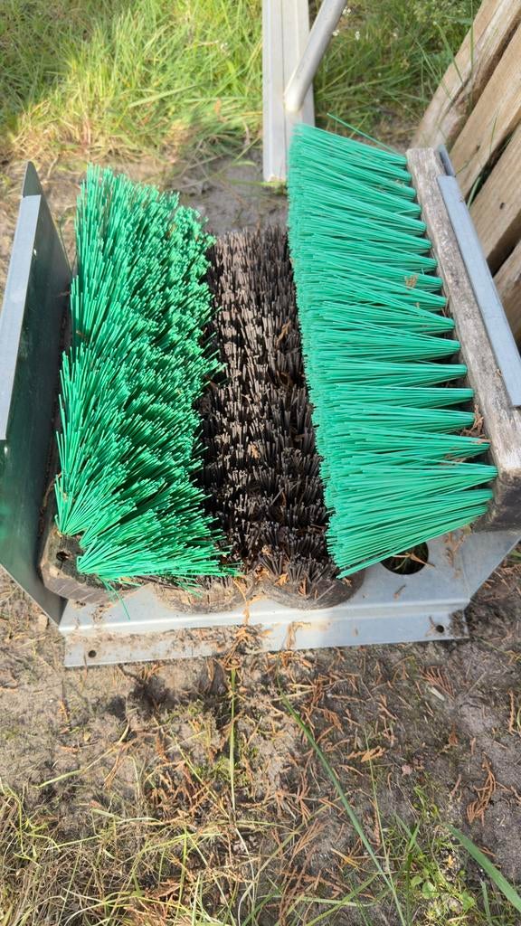 Borstel voor schoenen, Tuin en Terras, Ophalen, Zo goed als nieuw