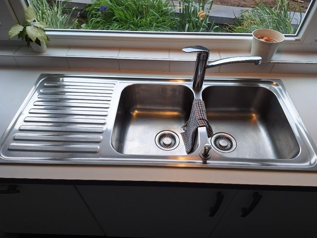 dubbele spoelbak met kraan, Maison & Meubles, Cuisine | Éléments de cuisine, Utilisé, Moins de 100 cm, 150 à 200 cm, Moins de 25 cm