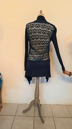 Marineblauw damesvest met gehaakte achterkant. Maat L. 😆, Kleding | Dames, Truien en Vesten, Maat 42/44 (L), Ophalen of Verzenden