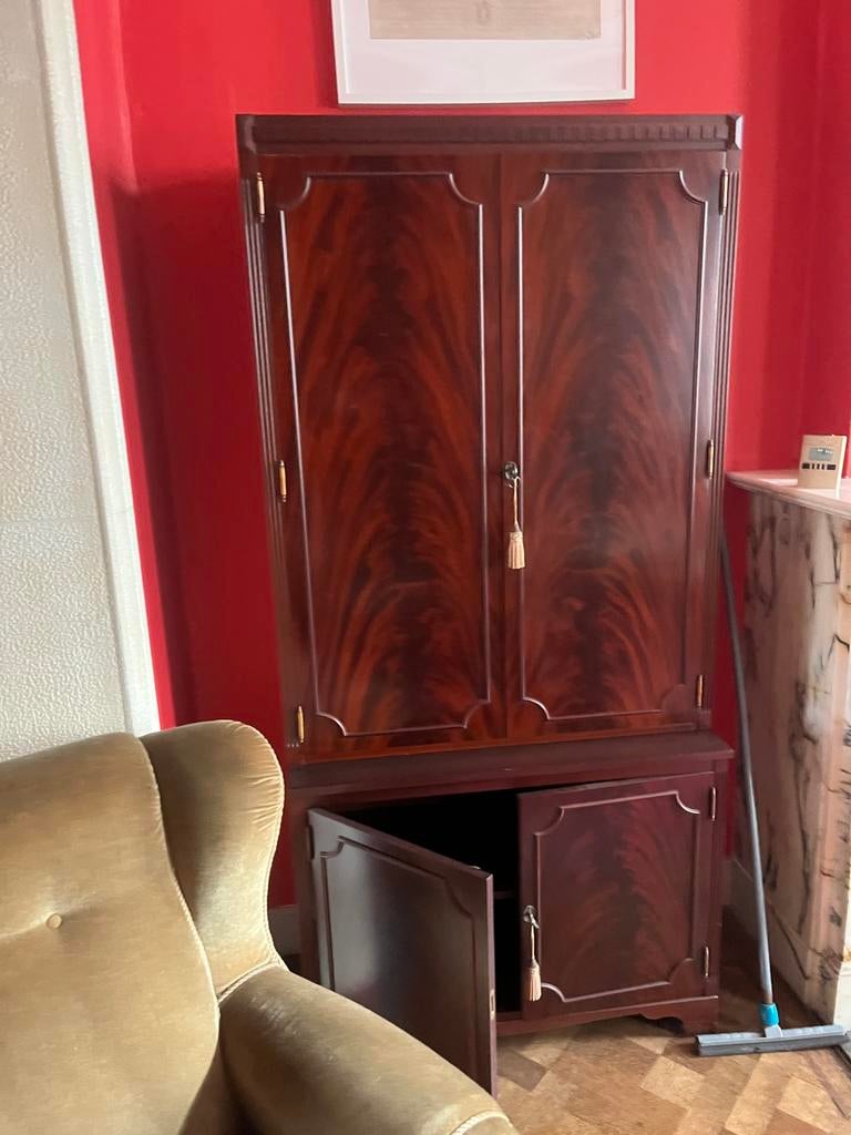 Engelse stijl mahonie kasten (vintage) - set van 2, Huis en Inrichting, Kasten | Vitrinekasten, Zo goed als nieuw, 200 cm of meer