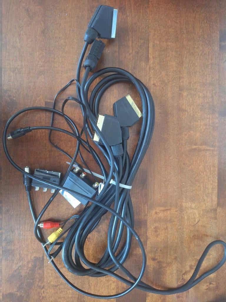 Gratis allerlei kabels, Ophalen