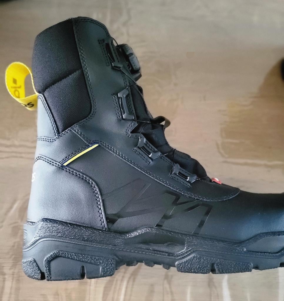 Veiligheidschoenen jalas 43 nieuw.
Model gran premio gp 1508, Kleding | Heren, Schoenen, Ophalen, Zwart, Boots, Nieuw