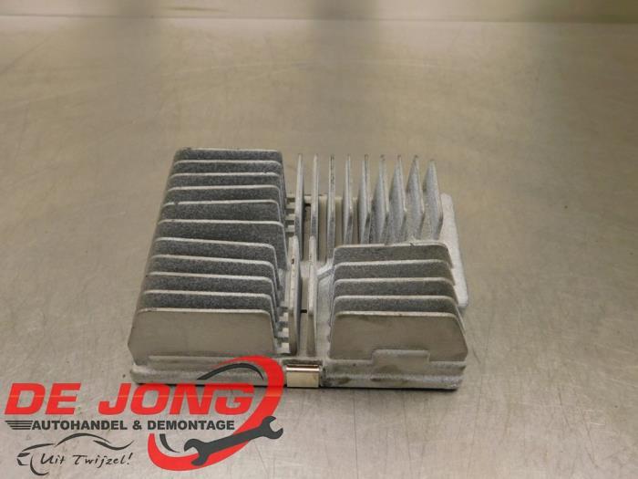 Amplificateur radio d'un BMW 2-Serie, -, 3 mois de garantie, Utilisé, -