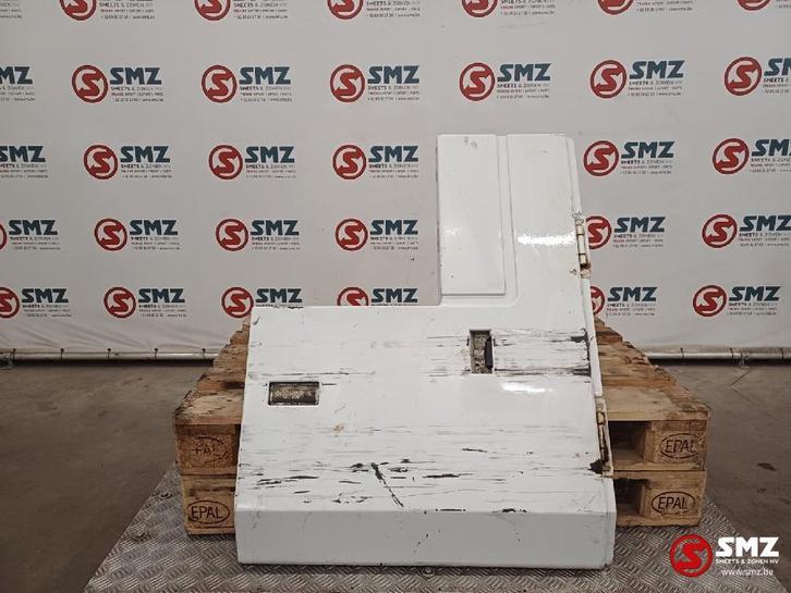 Occ couverture de cabine droite Renault, Autos : Pièces & Accessoires, Pièces camion, Renault, Autres pièces automobiles, Utilisé