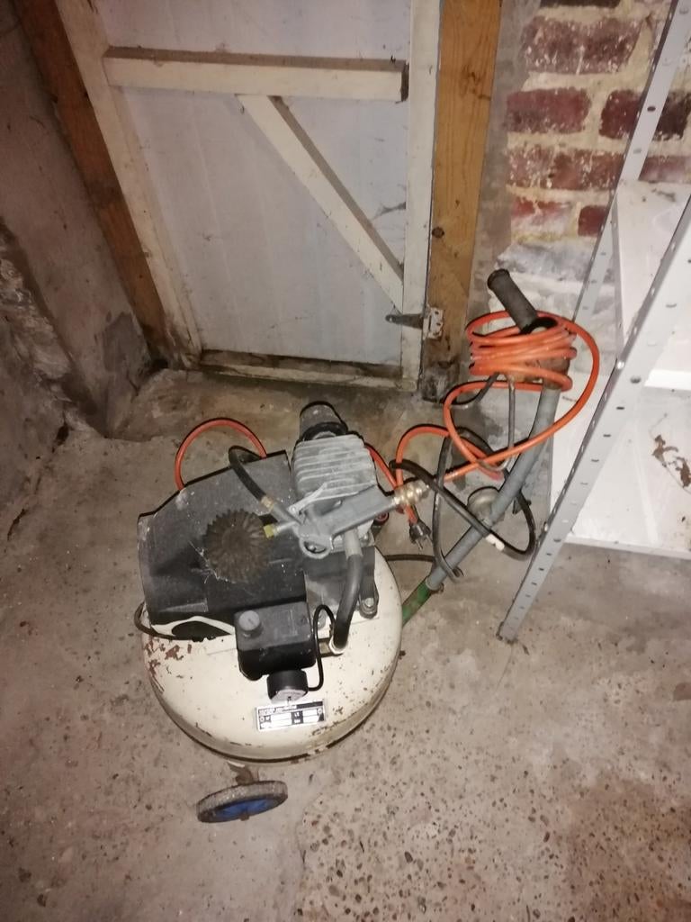 Compressor, Doe-het-zelf en Bouw, Compressors, Ophalen