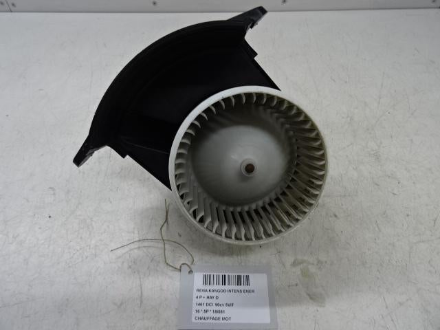 RADIATEUR MOTEUR Kangoo / Grand Kangoo (KW) (5F2130100), Autos : Pièces & Accessoires, Renault, Mevr. I. Hauben, Utilisé, Rue de l'Espoir 34 34
4030  GRIVEGNÉE, BE