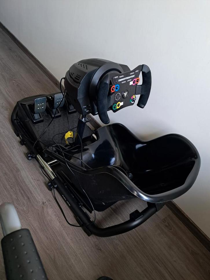 Thrustmaster set + oplite stoel., Games en Spelcomputers, Spelcomputers | Xbox | Accessoires, Ophalen