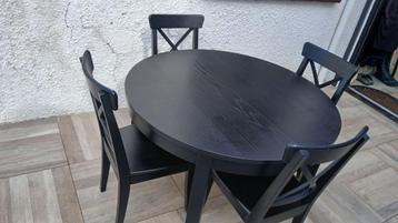 Table et 4 chaises - Ikea, 150 à 200 cm, Cinq personnes ou plus, 100 à 150 cm, Enlèvement